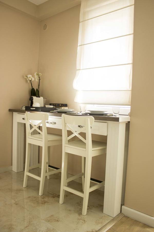 Lux New White Apartment Novi Sad Buitenkant foto