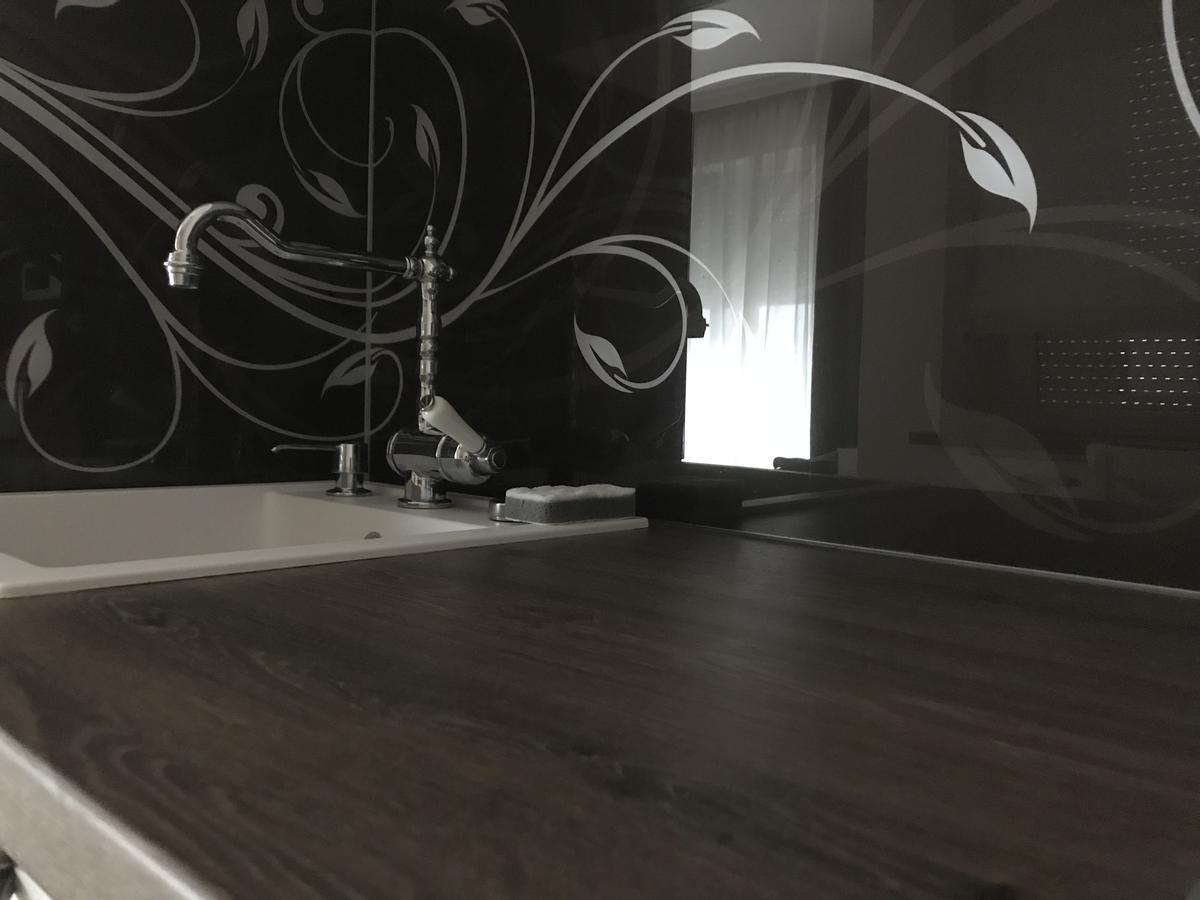 Lux New White Apartment Novi Sad Buitenkant foto