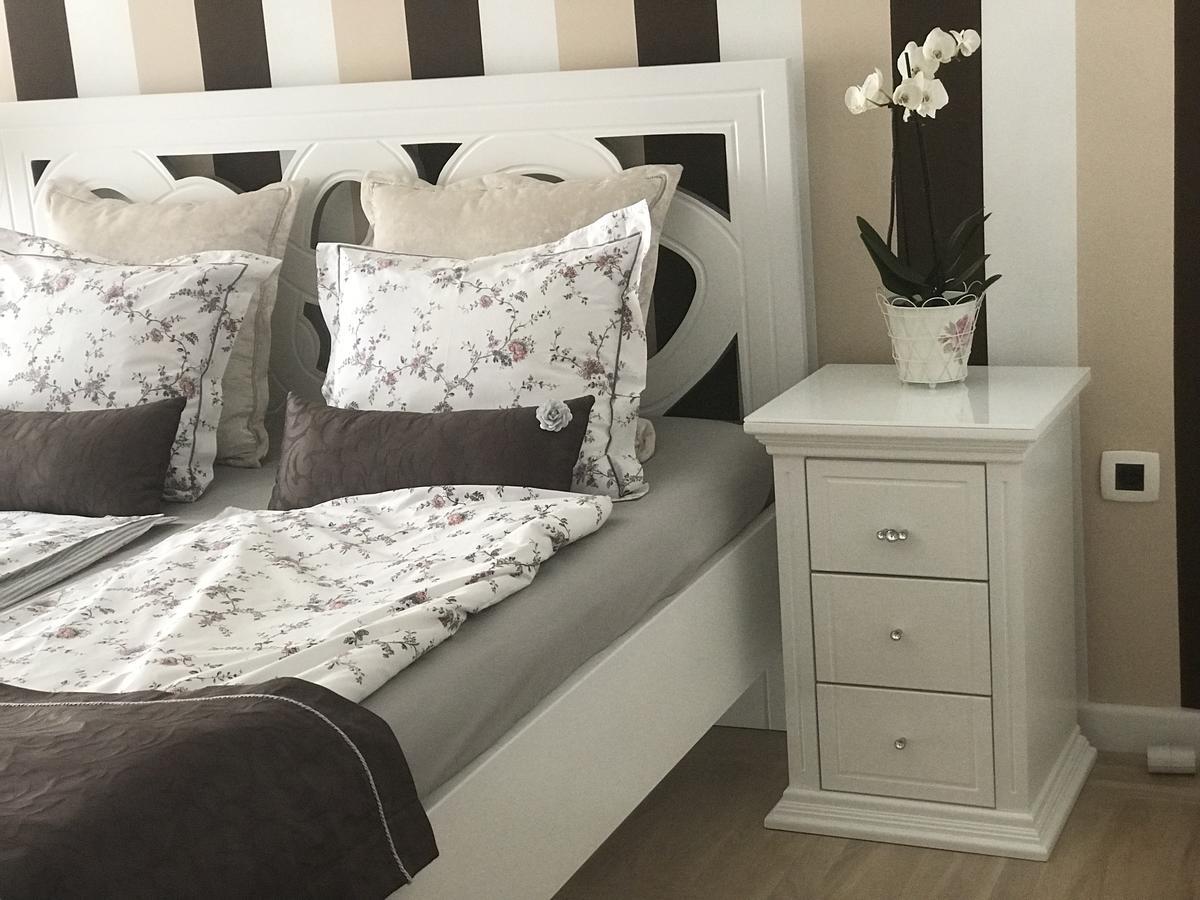 Lux New White Apartment Novi Sad Buitenkant foto