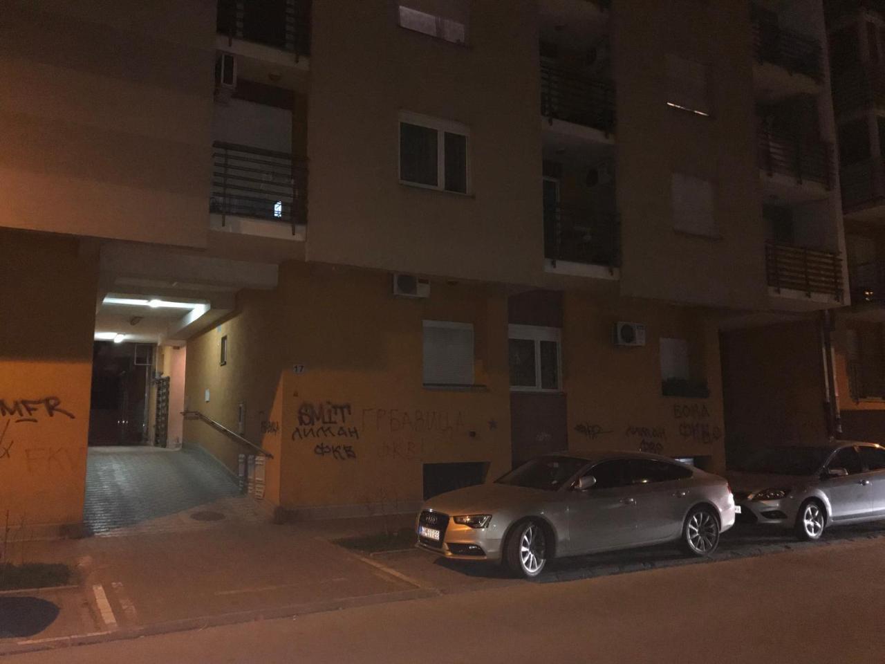 Lux New White Apartment Novi Sad Buitenkant foto